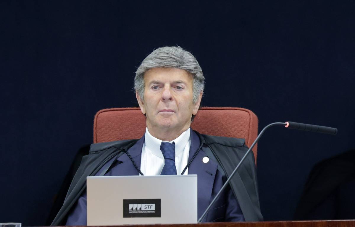 Fux pede para ser movido à 2ª turma do STF