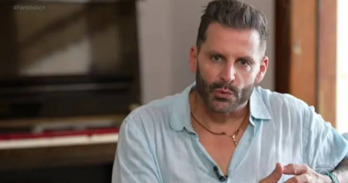 Após convulsão no BBB 26, médico detalha estado de saúde de Henri Castelli