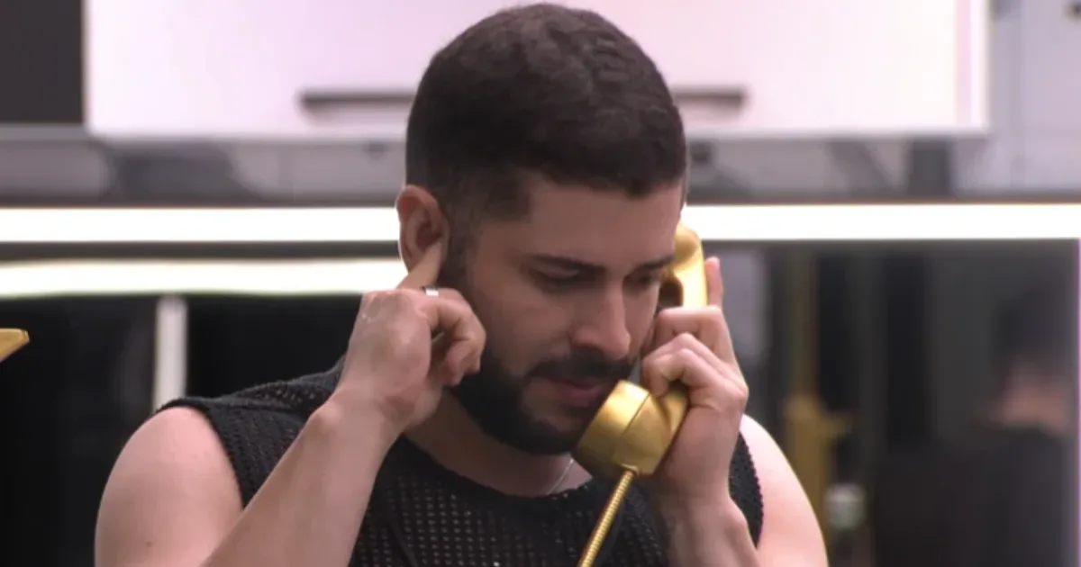 BBB26 – Marcelo surpreende ao atender o Big Fone e indicar sister ao paredão