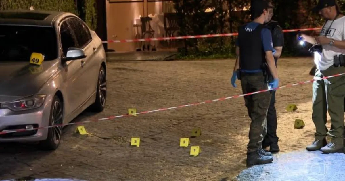 Testemunhas apontam possível envolvimento de mulher em caso de médico que matou colegas