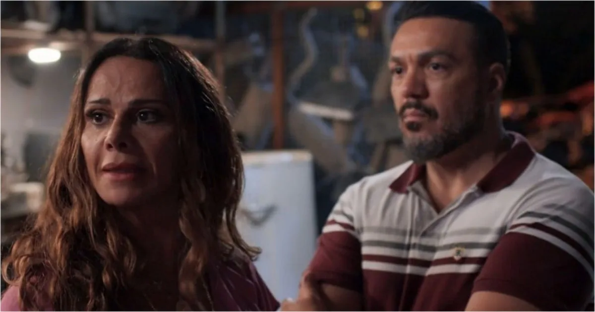 Três Graças: Misael leva tapa após roubar beijo de Consuelo