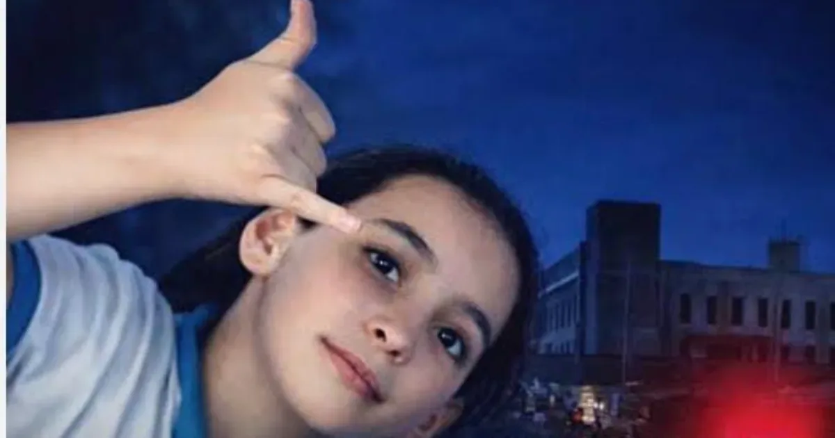 Menina de 10 anos morre em acidente durante trajeto escolar