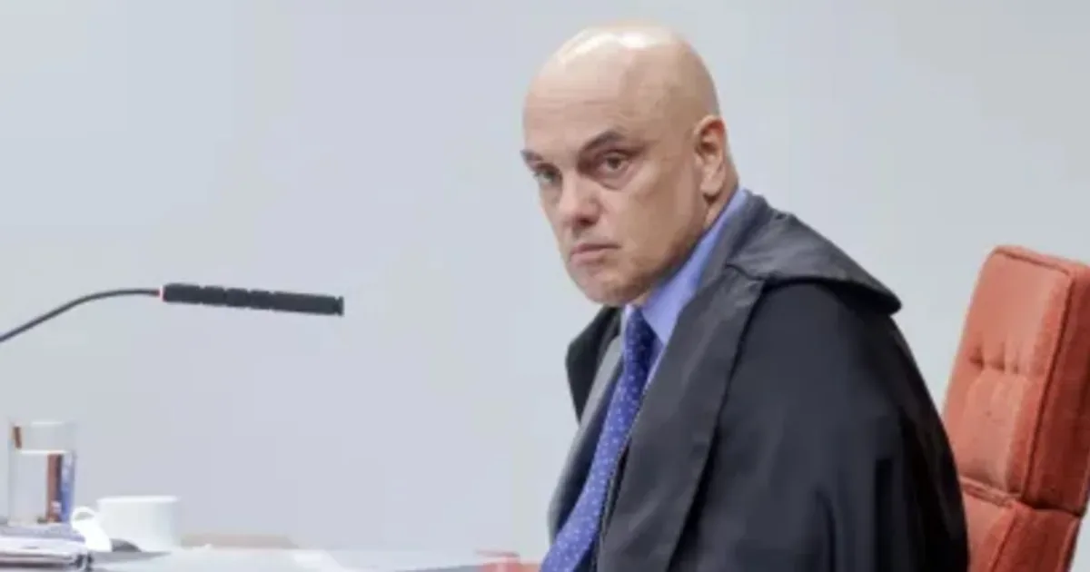 Moraes endurece regra e impede acesso sem limite de filhos a Bolso