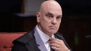 Moraes rebate reportagem e afirma que não viajou em aviões de Vorcaro