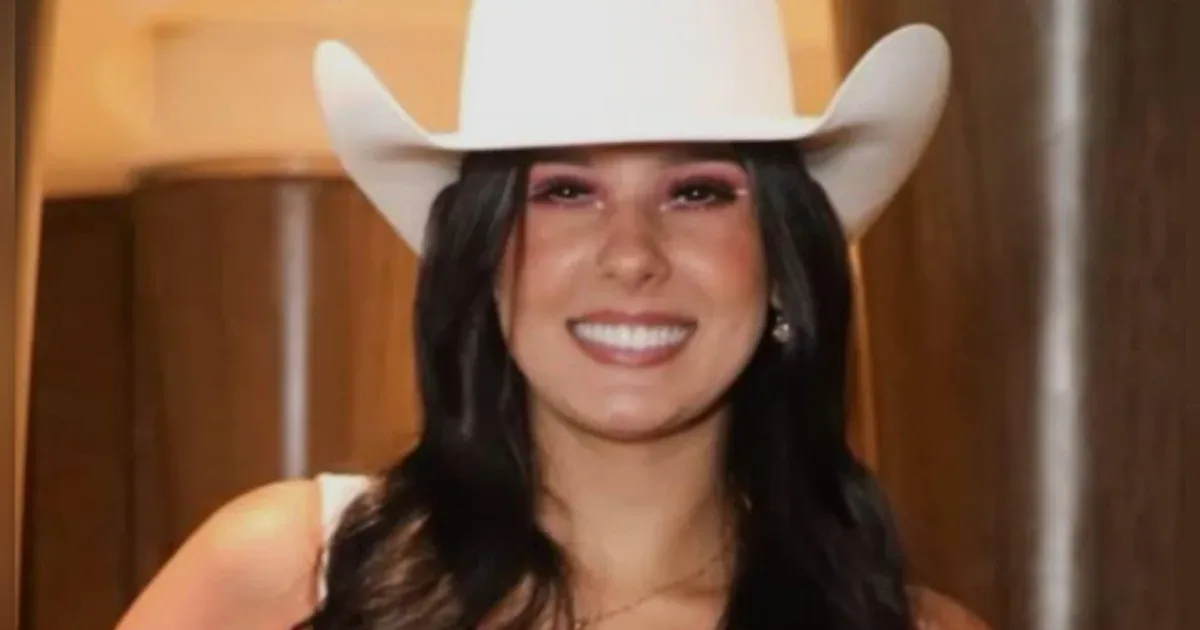 Ana Castela cai nos bastidores antes de show