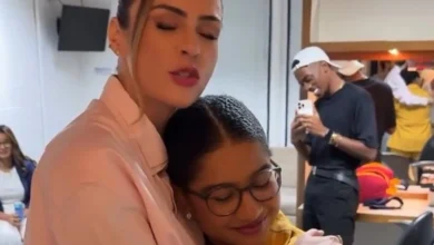 Ana Paula Renault e Milena se reencontram nos bastidores da Globo