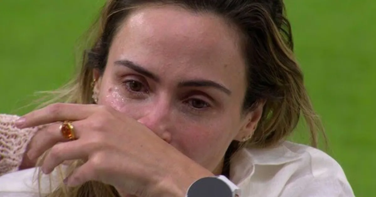 Antes da morte do pai, Ana Paula relata ter escutado uma voz