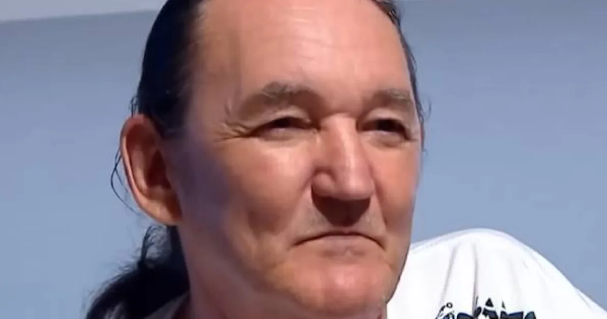 Após acidente, Marquito é visitado por amigos no hospital