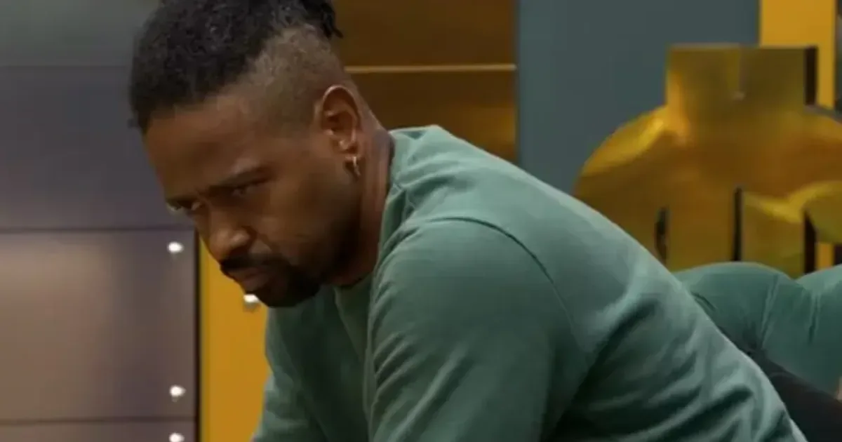 BBB 26: Saiba o real estado de saúde de Leandro Boneco após susto na casa