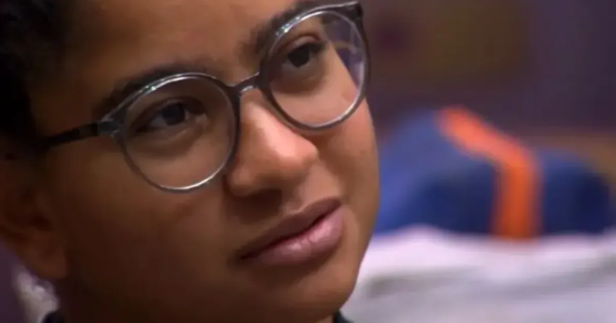 BBB 26 sob Fogo: Milena gera revolta na web após atitude polêmica na última prova