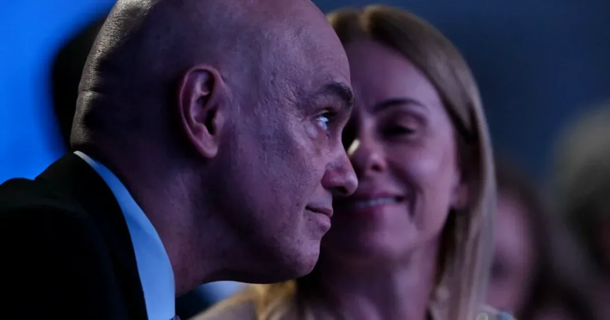 Bomba em Brasília: Registros revelam voos de Moraes em jatinhos de empresas de Daniel Vorcaro