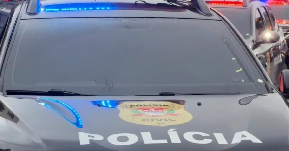 Cenário de Horror: Mulher estranha sumiço de familiares e acha pai e irmã sem vida em residência