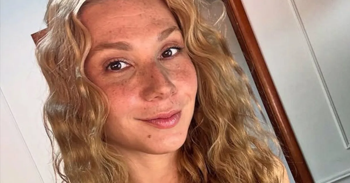 Daniella London, atriz e modelo, usou as redes sociais para comunicar