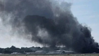 Duas pessoas perdem a vida após avião colidir com hangar na Austrália