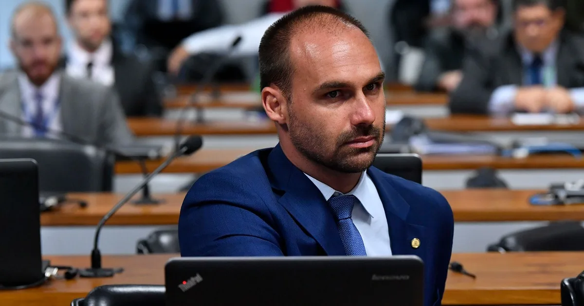 Eduardo Bolsonaro bate boca com Nikolas: “Desrespeito sem limites”