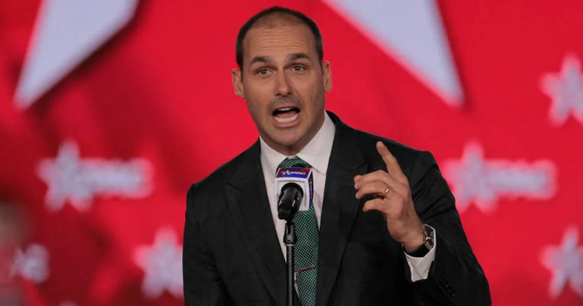 Eduardo Bolsonaro não comparece a interrogatório no STF