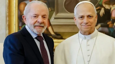 Em aceno aos católicos, Lula presta solidariedade ao papa Leão XIV após críticas de Trump