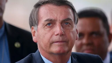 Em prisão domiciliar, Bolsonaro solicita que irmão de Michelle atue como cuidador