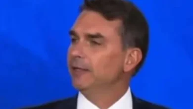 Flávio fala sobre a possibilidade de Trump invadir o Brasil