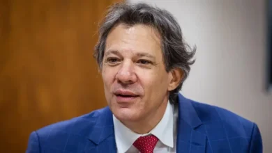 Haddad faz comunicado sobre governo Bolsonaro