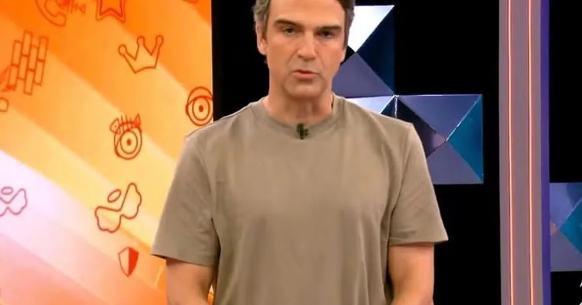 Jordana comete gafe ao vivo e deixa Tadeu Schmidt desesperado