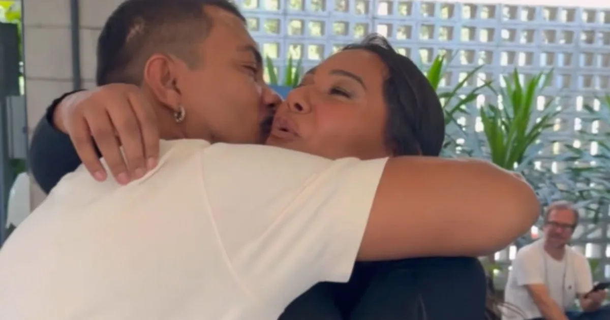 Karol Conká registra encontro de Xamã e Chaiany