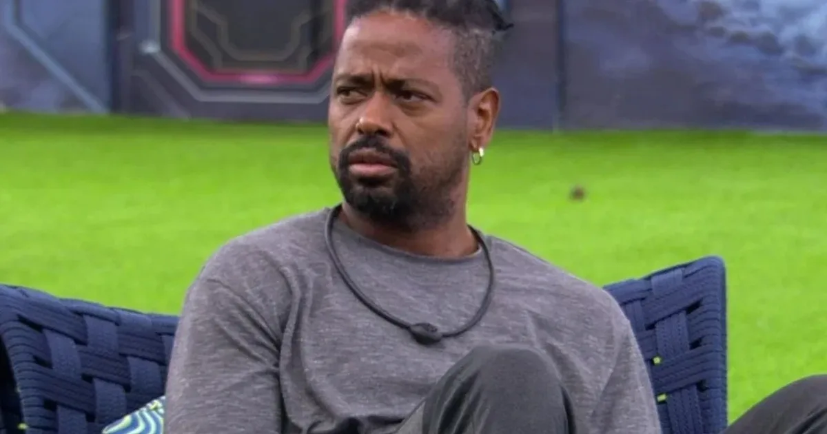 Leandro Boneco deixa fãs apreensivos após atendimento