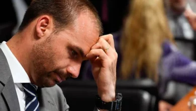 Lindbergh pede ao STF prisão preventiva de Eduardo Bolsonaro