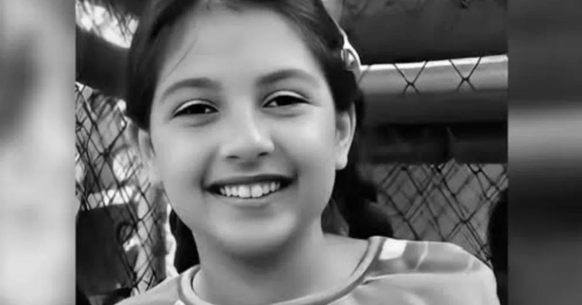 Menina de 12 anos perde a vida após ter cabelo sugado por ralo de piscina