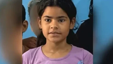 Menina de 9 anos morre após comer arroz envenenado pelo padrasto