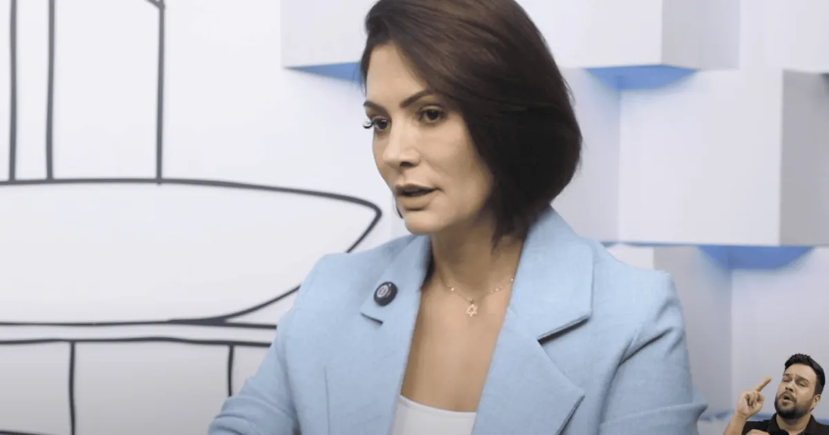 Michelle volta a divulgar vídeo de rival de Carlos Bolsonaro ao Senado em Santa Catarina
