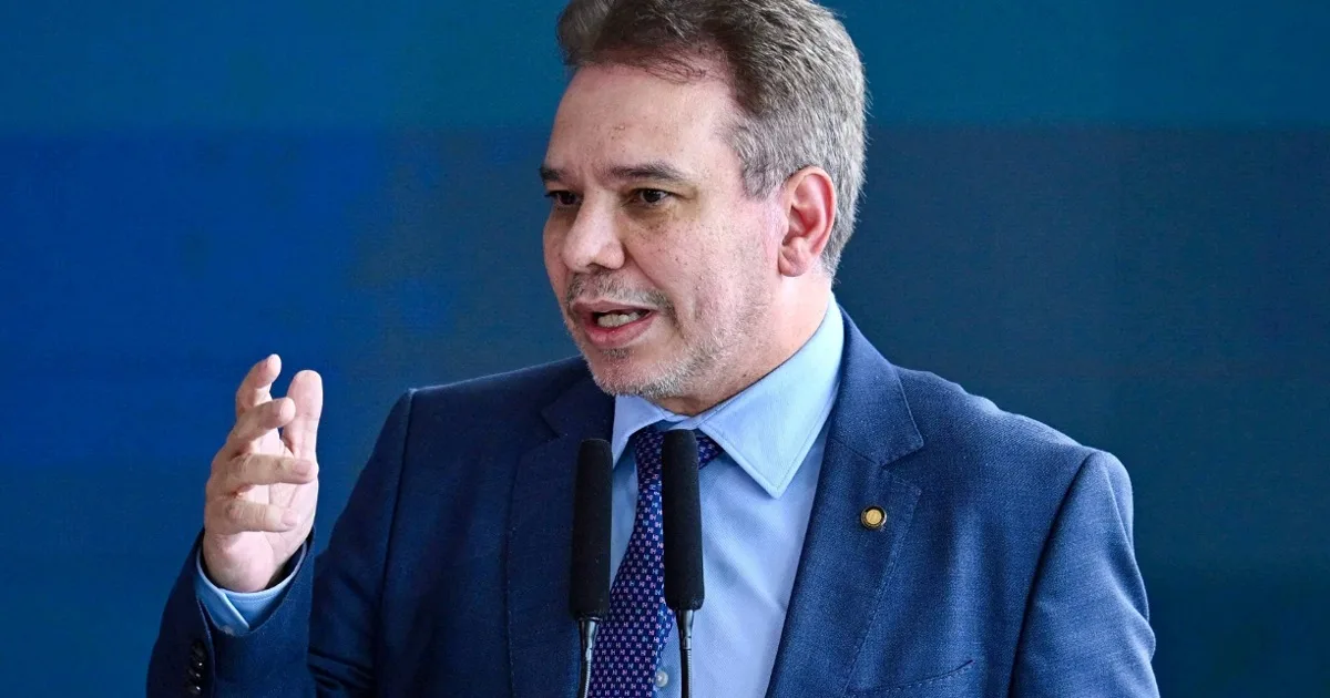 Ministério convoca entrevista sobre Master, não dá informações e faz propaganda do governo