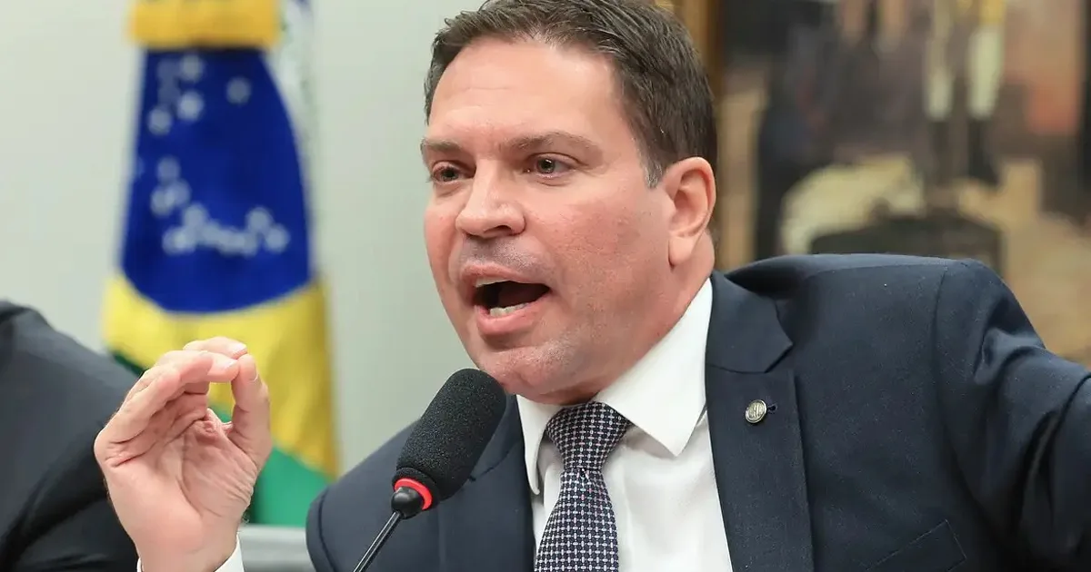 PF pede esclarecimentos aos EUA sobre soltura de Alexandre Ramagem