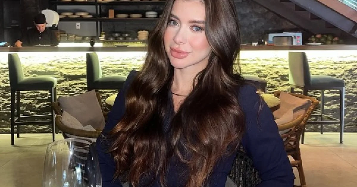 Quem é a modelo baiana que caiu do 13º andar do prédio no RJ?