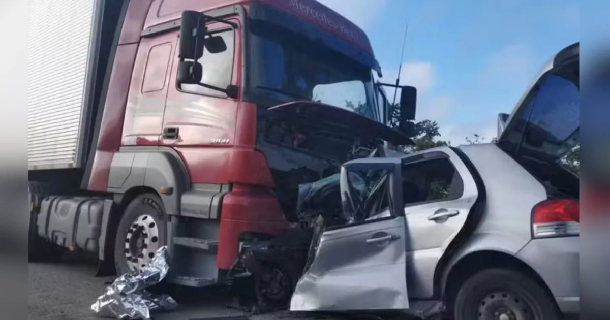 Seis pessoas da mesma família perdem a vida em grave acidente