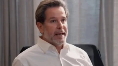 Três Graças: Ferette recebe ordem de despejo e é expulso de casa