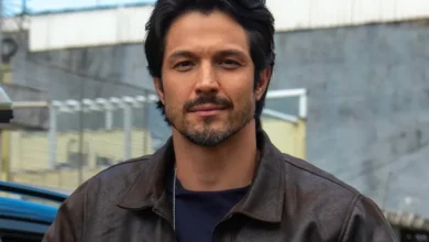 Três Graças: Paulinho encurrala Lena e Herculano por tráfico de bebê e faz denúncia