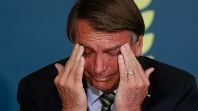 Troca de carregador da tornozeleira pode complicar situação de Bolsonaro