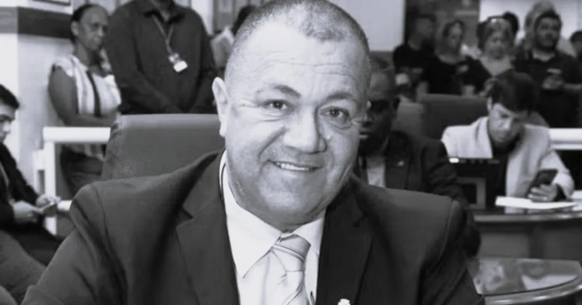 Vereador do RJ sofre atentado e é morto a tiros