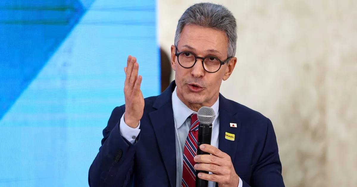 Zema propõe mandato para STF e defende prisões de Toffoli e Moraes