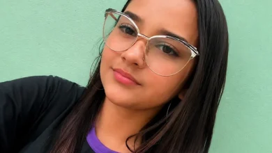 Adolescente de 16 anos morre após choque elétrico enquanto fazia chapinha