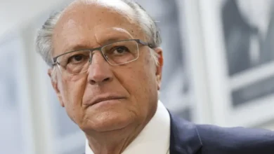 Alckmin chama ação de Trump de “factoide bolsonarista” e liga ofensiva contra PCC e CV ao caso Master