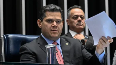 Big Techs: Alcolumbre aciona jurídico e avalia suspender decretos de Lula