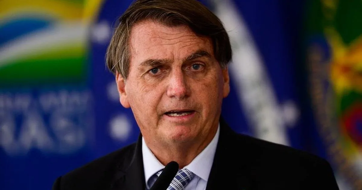Cirurgia em ombro de Bolsonaro é concluída sem intercorrências, diz boletim médico