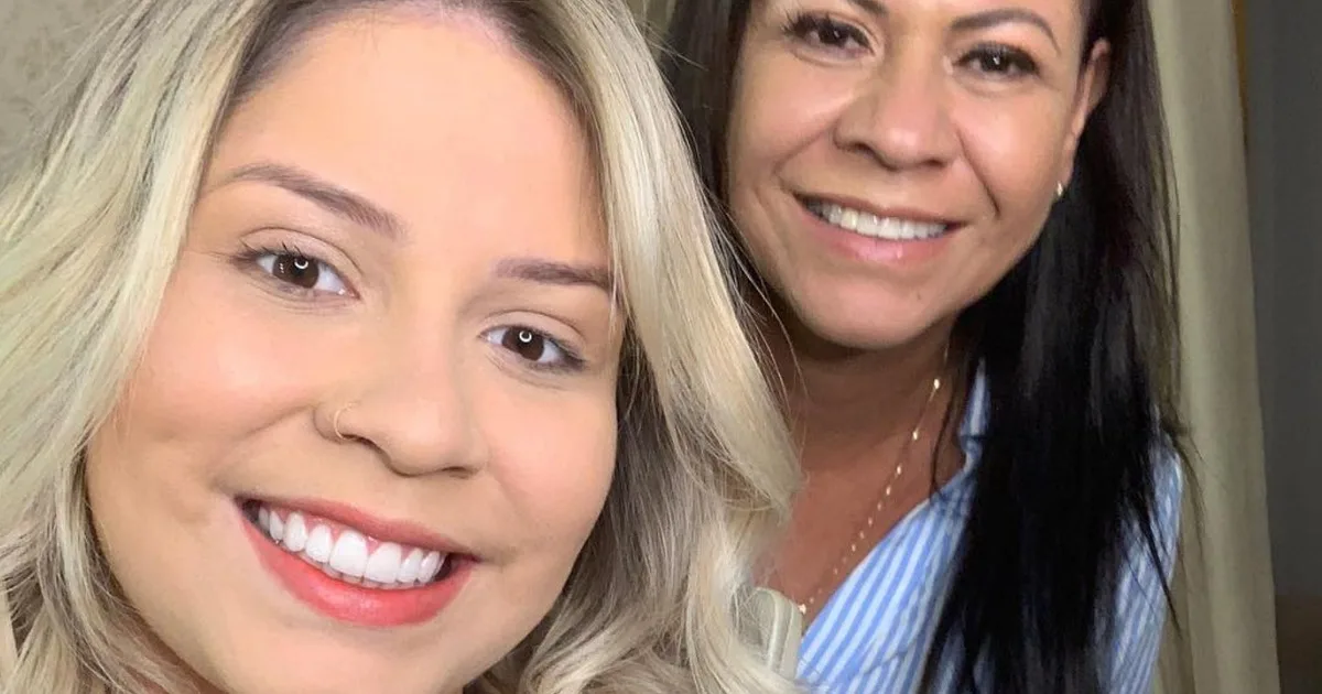 Dona Ruth emociona ao encontrar lembrança inesperada de Marília Mendonça