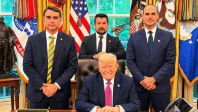 Eduardo Bolsonaro celebra decisão dos EUA e destaca atuação de Flávio em Washington