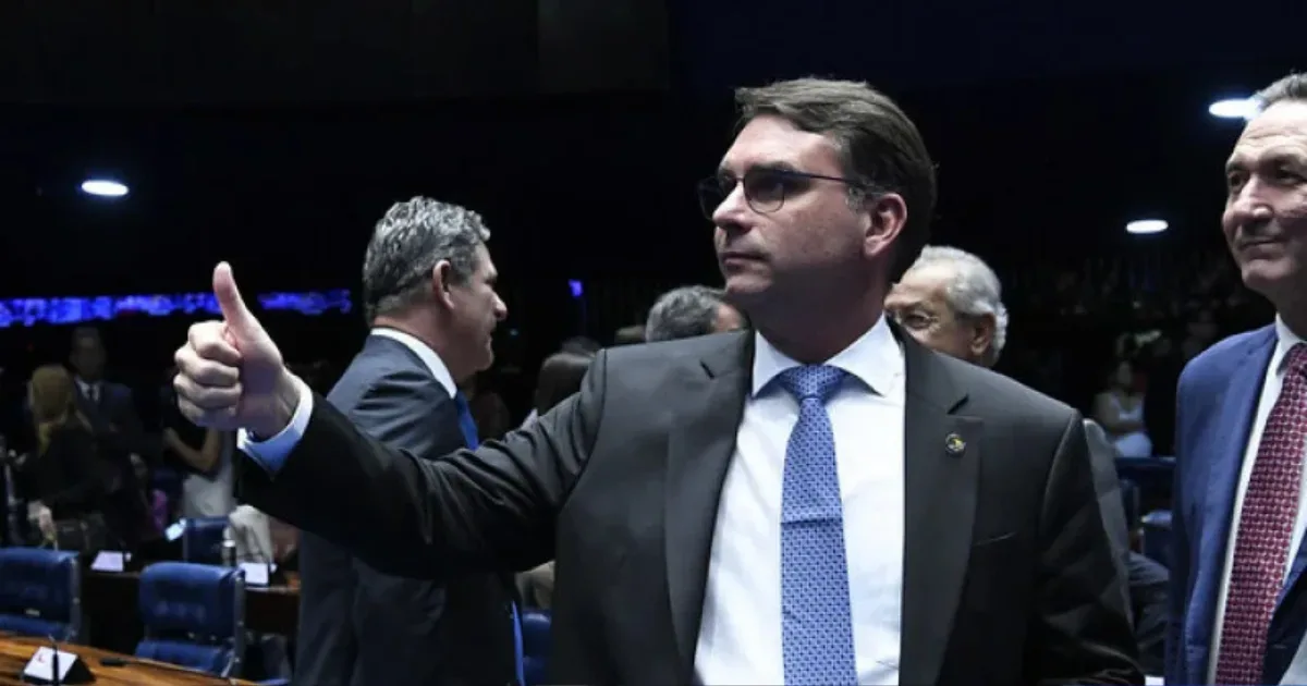 Entenda o motivo da nova disputa envolvendo Flávio Bolsonaro e parlamentares governistas