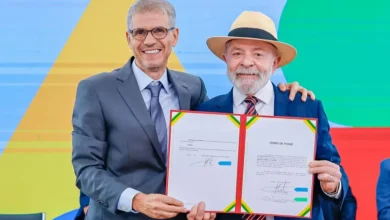 Escala 6x1: Oposição aponta irregularidade e aciona Justiça contra vídeos do Governo