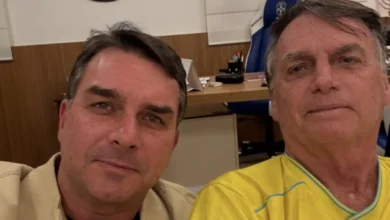 Flávio Bolsonaro faz apelo a Edson Fachin sobre dosimetria