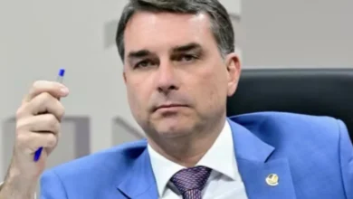 Flávio Bolsonaro pode vencer as eleições presidenciais, diz pesquisa